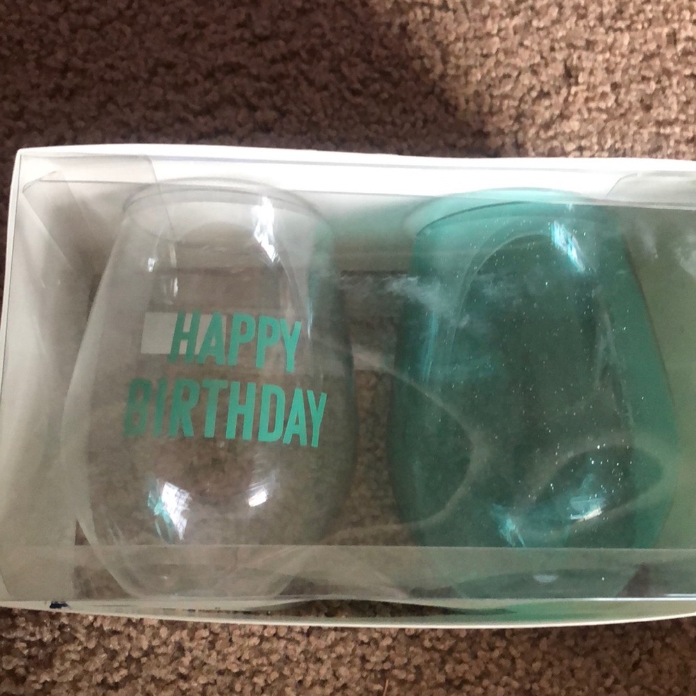 Jumbo plastic stemless wine glasses